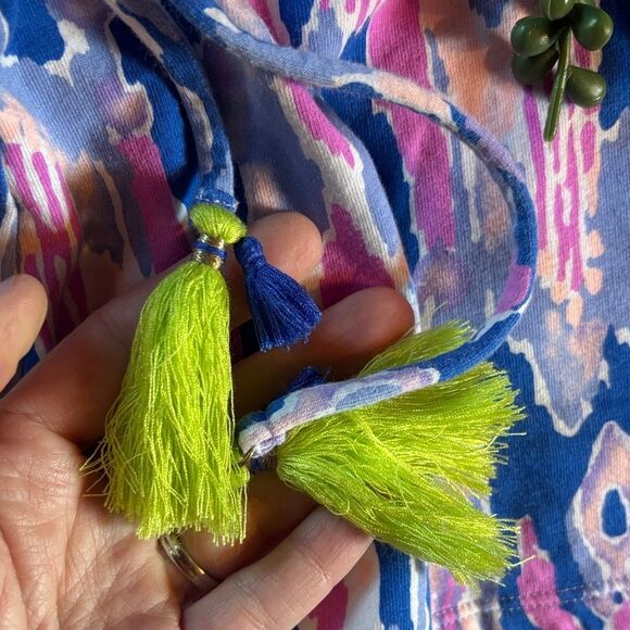 Lilly Pulitzer Blue and Pink Patterned Athletic Shorts - Picture 4 of 11